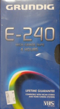 Grundig VHS E240 dopredana videokazeta